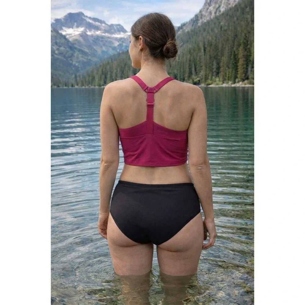AKHG Duluth Trading Lost Lake Longline High-Neck Swim Bra Top 14 Magenta UPF 50+